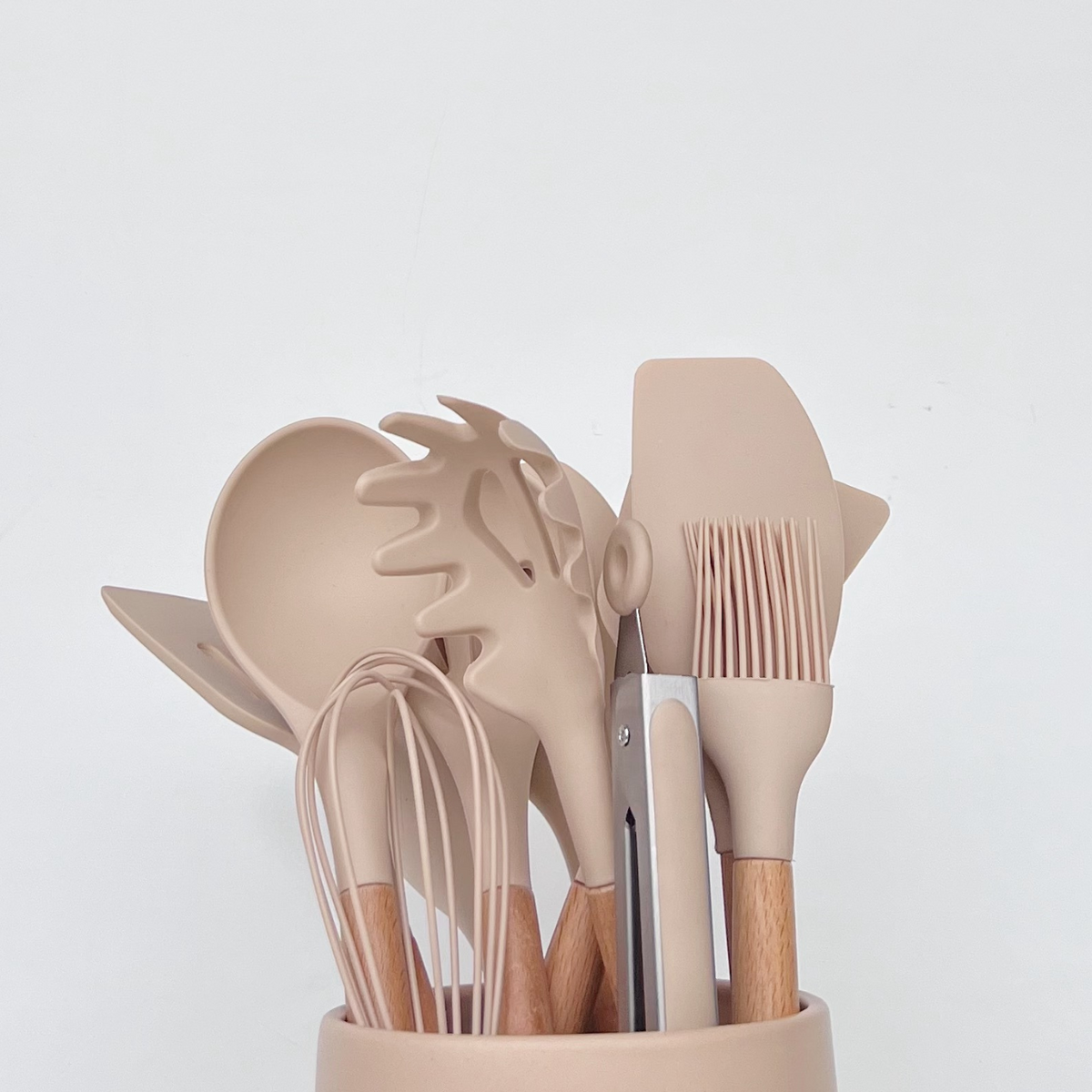 beige kitchen utensils set