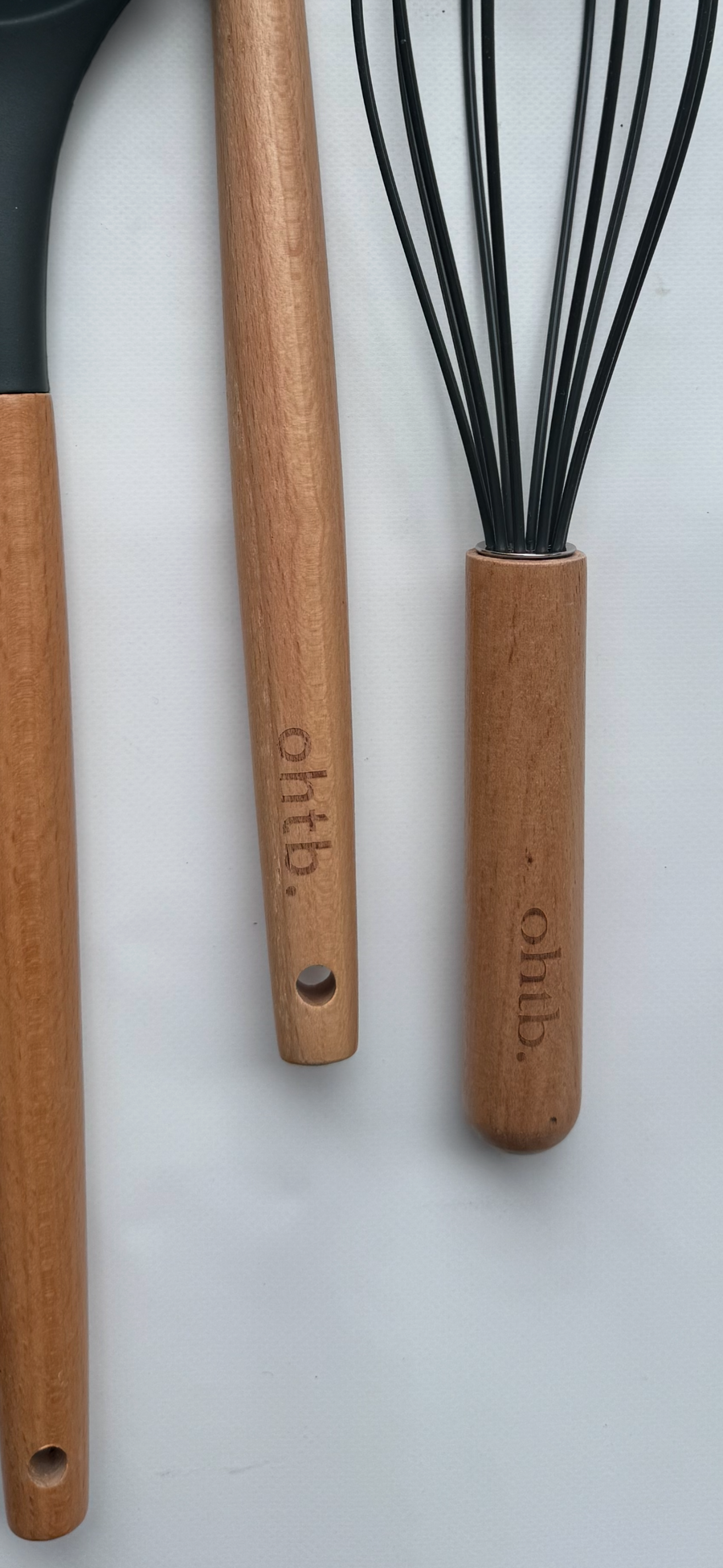 Beige Utensil Set (DEFECTIVE)