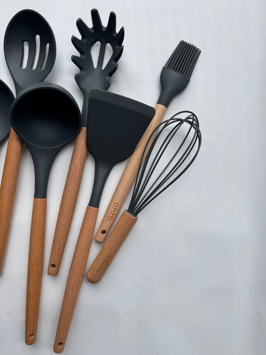 Dark Grey Utensil Set (DEFECTIVE)