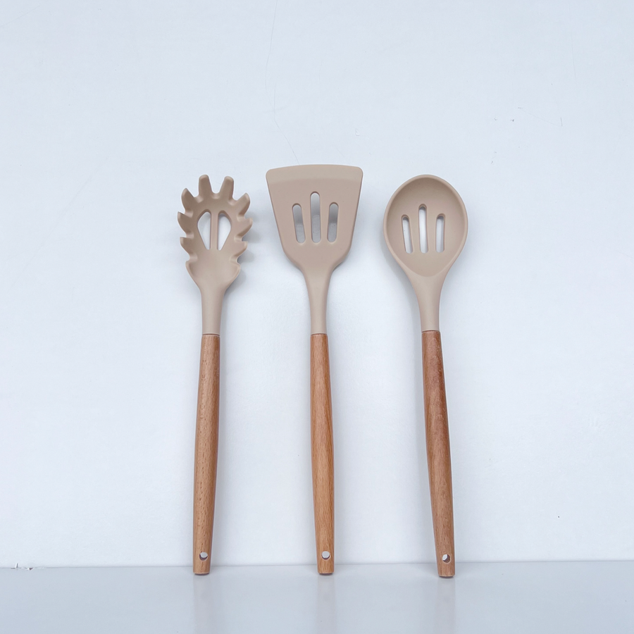 Beige Utensil Set