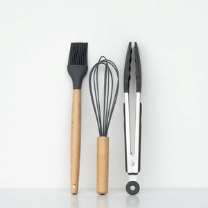 Tongs, basting brush, mixer, Utensils set